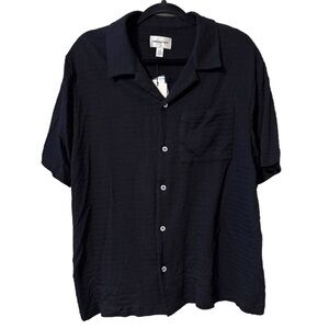 Industry Republic Clothing mens size large black button down textured camp shirt
